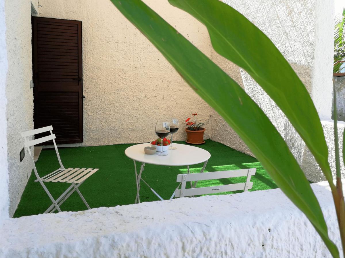 Villa La Plaja 切法卢 外观 照片