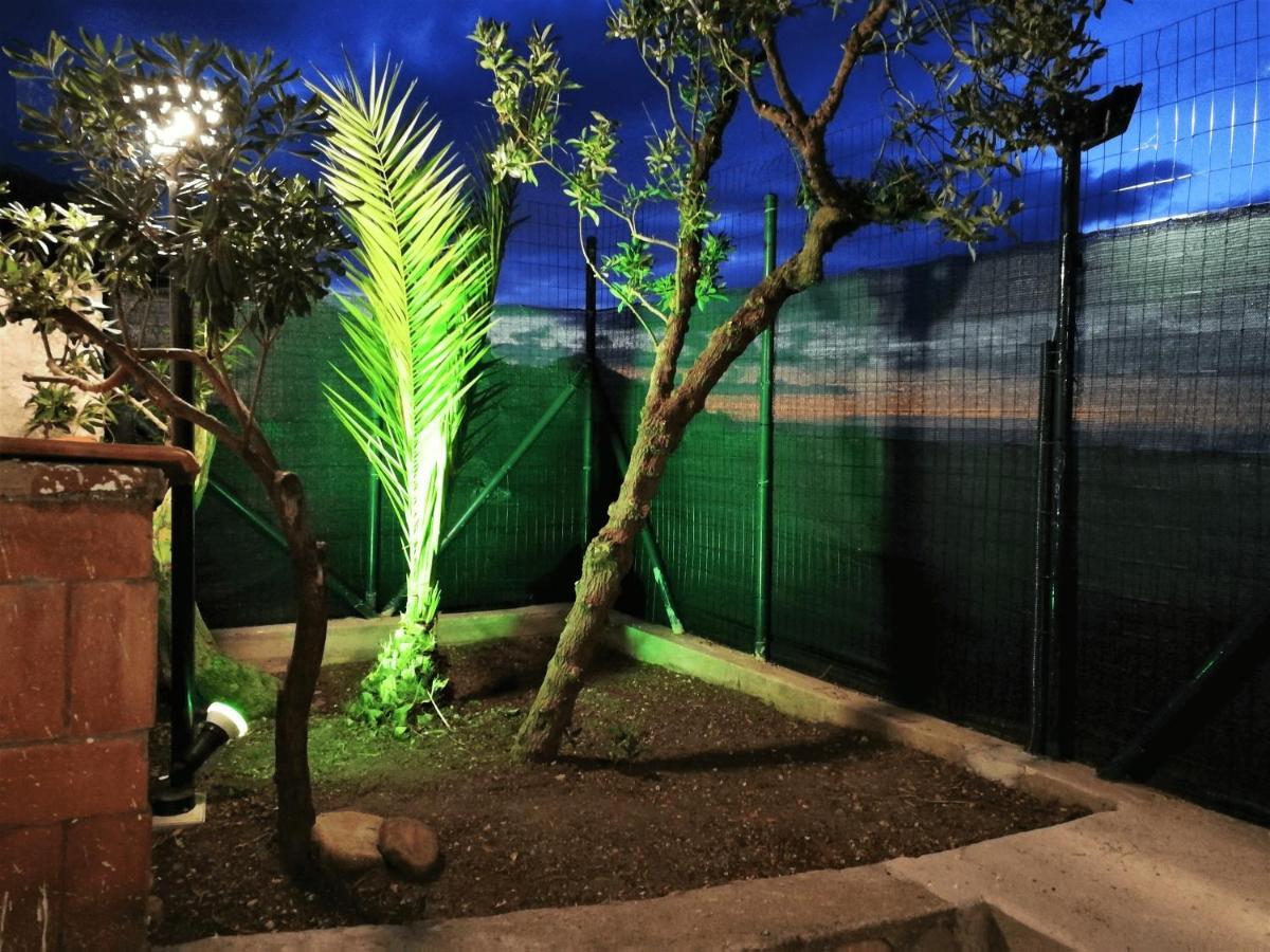 Villa La Plaja 切法卢 外观 照片